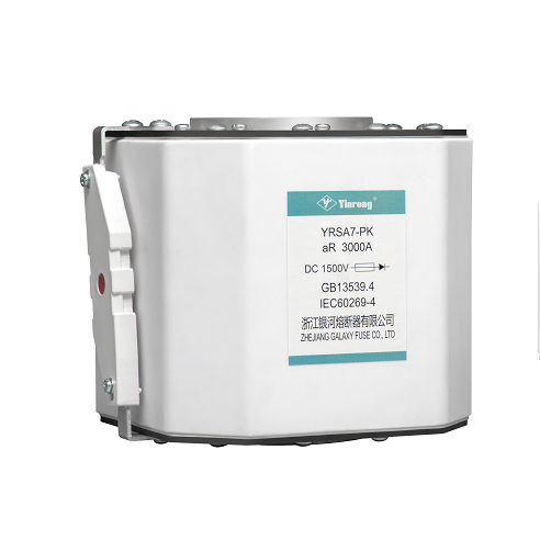 Як швидкодіючий запобіжник із квадратним корпусом покращує безпеку системи